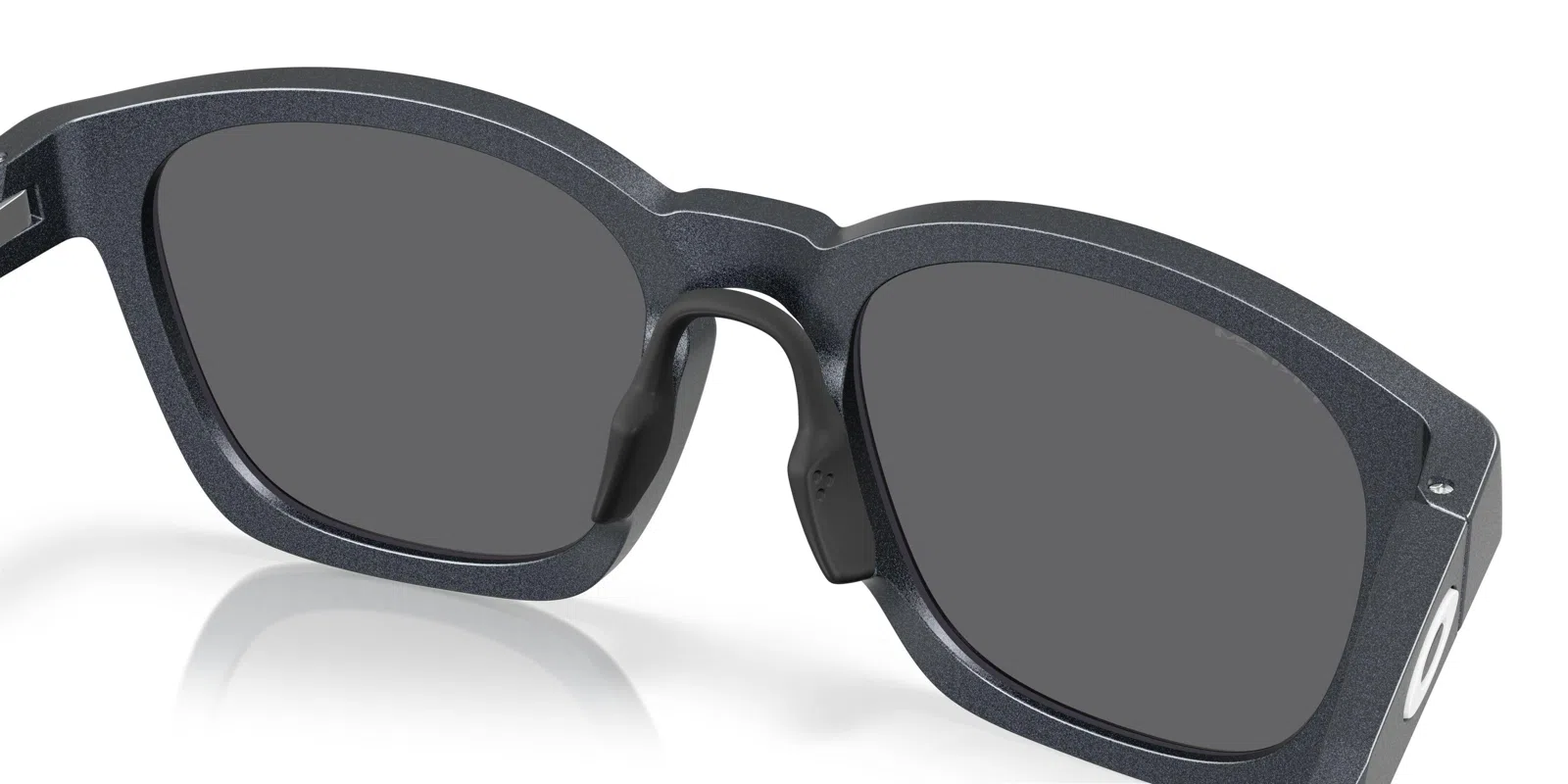 Oakley Shackle 9507D Sunglasses - view 21